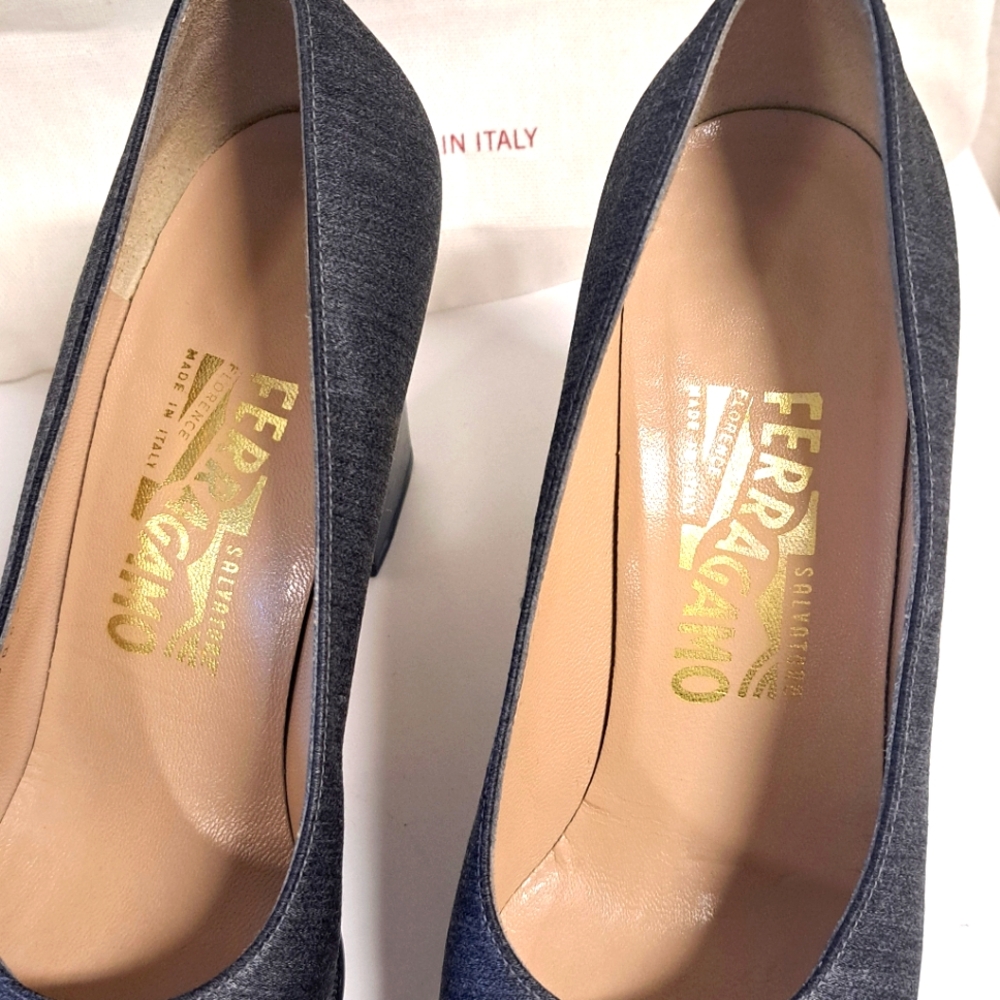 SALVATORE FERRAGAMO Grey Pumps Heels Size 7.5 - Picture 5 of 8